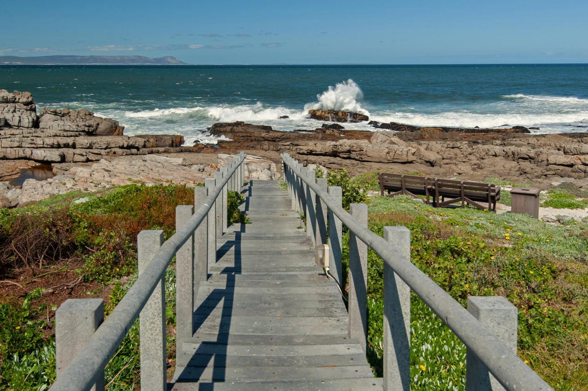 64 Whalerock Estate Daire Hermanus Dış mekan fotoğraf